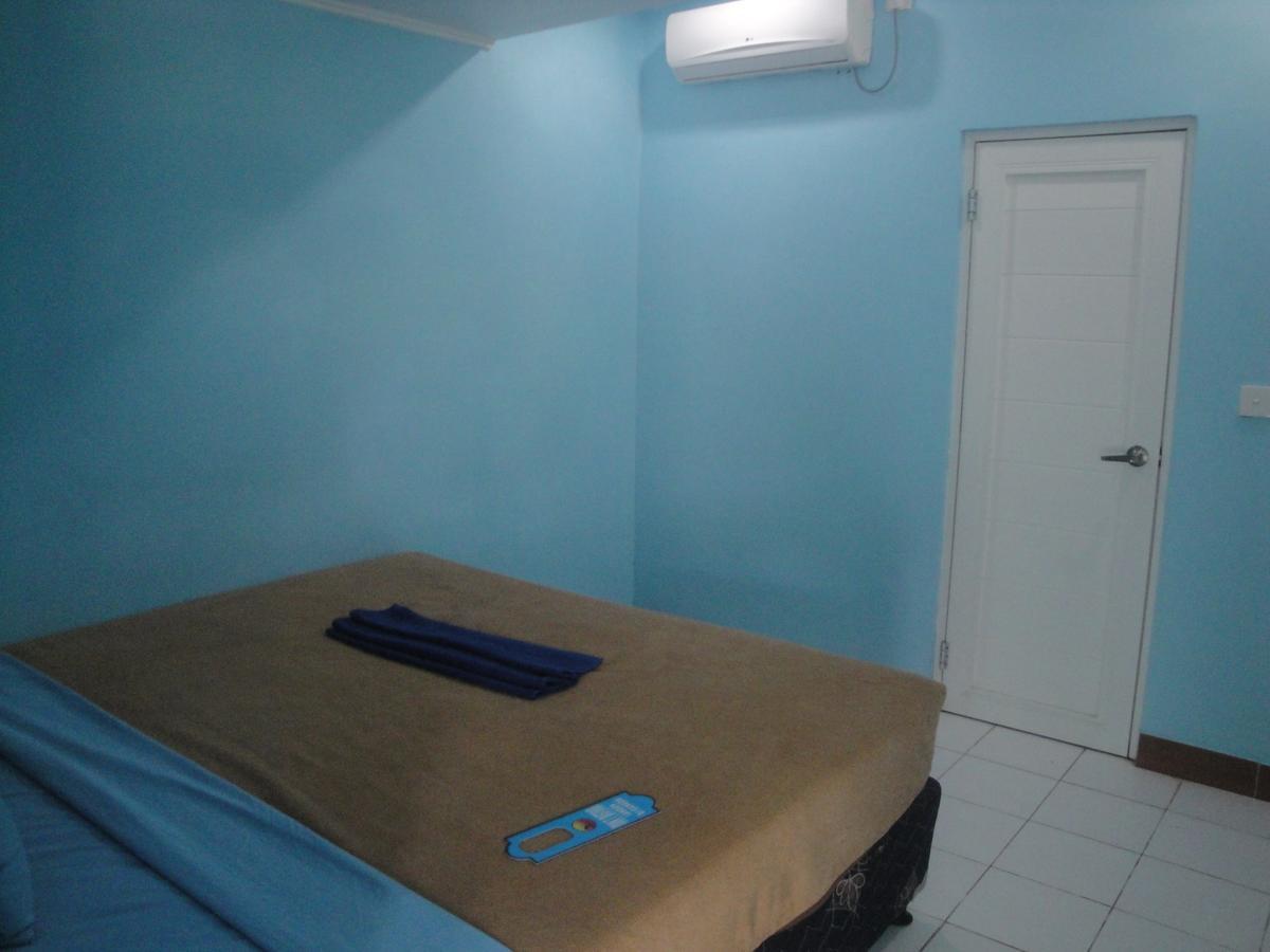 Yoyo'S Hotel Sekongkang Eksteriør billede