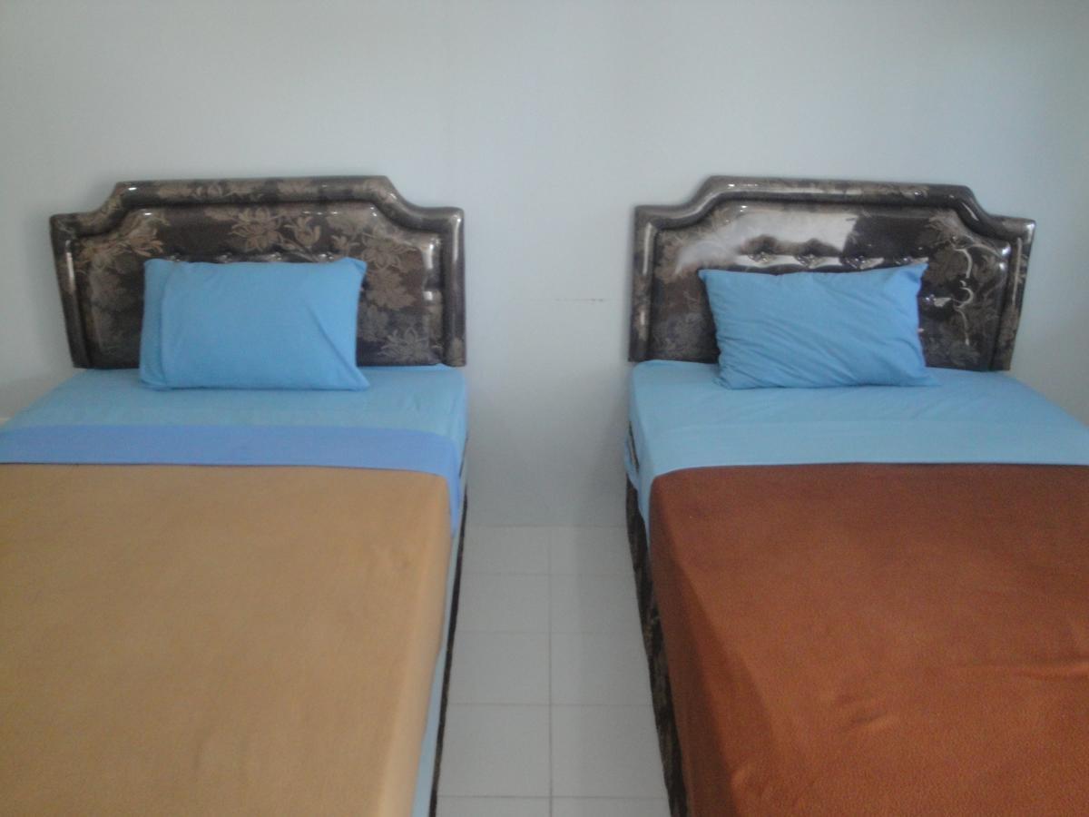Yoyo'S Hotel Sekongkang Eksteriør billede